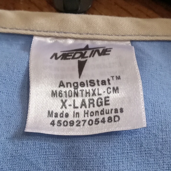 Medline Scrub Top Blue Unisex - Picture 6 of 8
